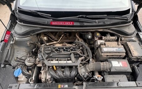 Hyundai Solaris II рестайлинг, 2018 год, 900 000 рублей, 8 фотография