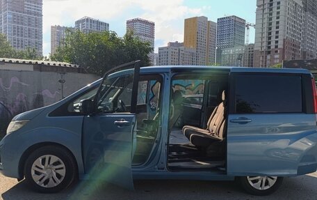 Honda Stepwgn IV, 2018 год, 2 150 000 рублей, 6 фотография