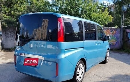 Honda Stepwgn IV, 2018 год, 2 150 000 рублей, 4 фотография