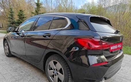 BMW 1 серия, 2021 год, 1 899 999 рублей, 4 фотография