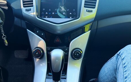 Chevrolet Cruze II, 2012 год, 750 000 рублей, 10 фотография