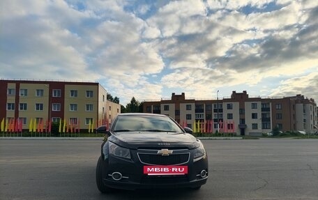 Chevrolet Cruze II, 2012 год, 750 000 рублей, 3 фотография