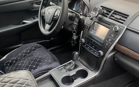 Toyota Camry, 2015 год, 1 590 000 рублей, 4 фотография