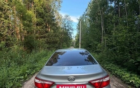 Toyota Camry, 2015 год, 1 590 000 рублей, 3 фотография