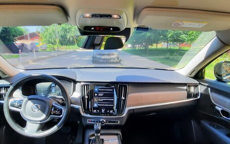 Volvo S90 II рестайлинг, 2021 год, 3 750 000 рублей, 14 фотография