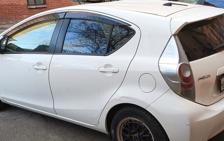 Toyota Aqua I, 2012 год, 777 000 рублей, 4 фотография