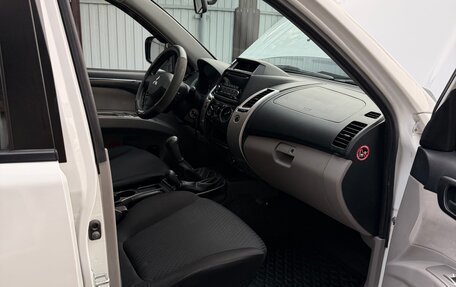 Mitsubishi Pajero Sport II рестайлинг, 2014 год, 1 755 000 рублей, 15 фотография