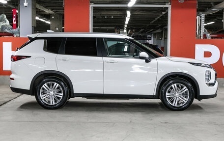 Mitsubishi Outlander, 2022 год, 3 249 000 рублей, 4 фотография