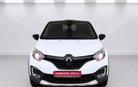 Renault Kaptur I рестайлинг, 2017 год, 1 085 000 рублей, 2 фотография