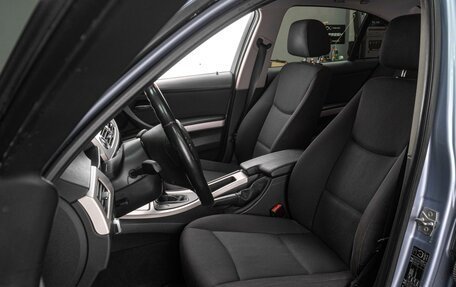 BMW 3 серия, 2011 год, 1 099 000 рублей, 18 фотография