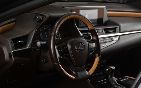 Lexus ES VII, 2019 год, 2 949 000 рублей, 26 фотография