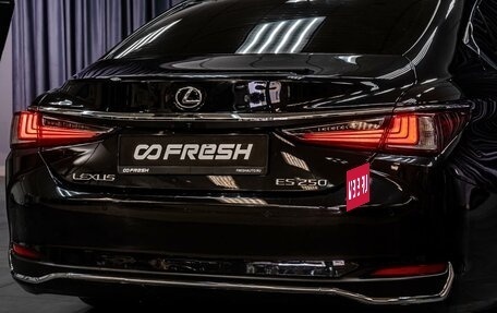 Lexus ES VII, 2019 год, 2 949 000 рублей, 7 фотография