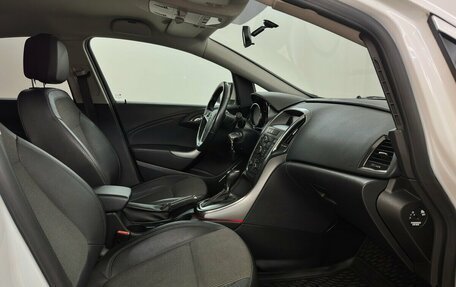 Opel Astra J, 2011 год, 635 000 рублей, 10 фотография