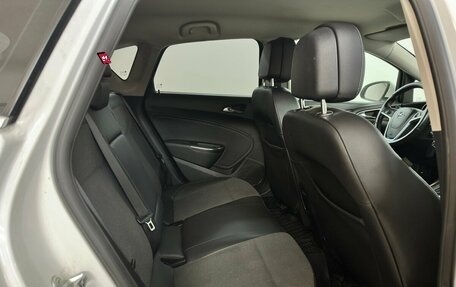 Opel Astra J, 2011 год, 635 000 рублей, 11 фотография