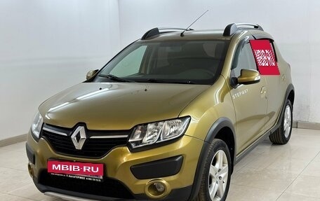 Renault Sandero II рестайлинг, 2018 год, 1 050 000 рублей, 1 фотография