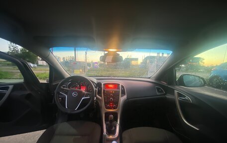 Opel Astra J, 2011 год, 374 000 рублей, 25 фотография