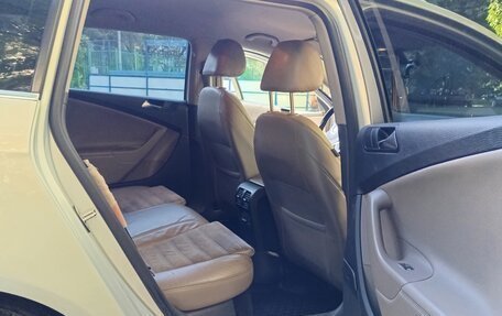 Volkswagen Passat B6, 2010 год, 800 000 рублей, 13 фотография