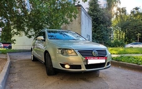 Volkswagen Passat B6, 2010 год, 800 000 рублей, 4 фотография