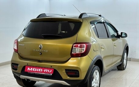 Renault Sandero II рестайлинг, 2018 год, 1 050 000 рублей, 4 фотография