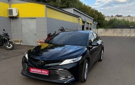 Toyota Camry, 2018 год, 2 400 000 рублей, 1 фотография