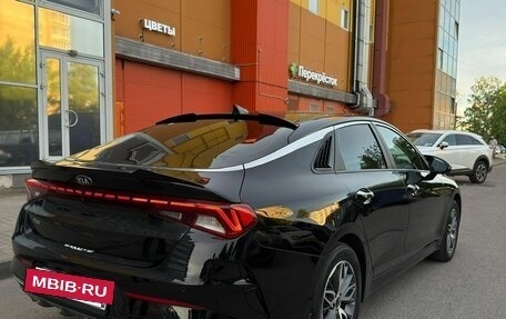 KIA K5, 2021 год, 2 400 000 рублей, 5 фотография