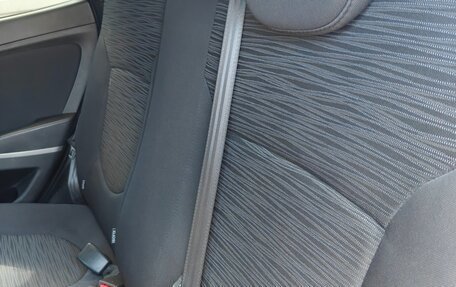 Hyundai Solaris II рестайлинг, 2016 год, 1 150 000 рублей, 19 фотография