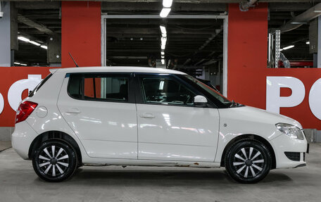 Skoda Fabia II, 2011 год, 527 000 рублей, 4 фотография