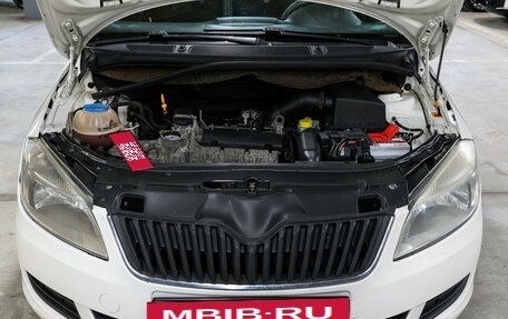 Skoda Fabia II, 2011 год, 527 000 рублей, 10 фотография
