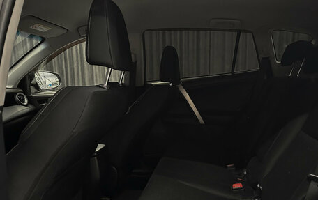 Toyota RAV4, 2015 год, 2 270 000 рублей, 8 фотография