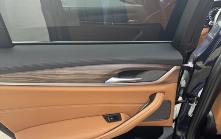 BMW 5 серия, 2019 год, 4 100 000 рублей, 14 фотография