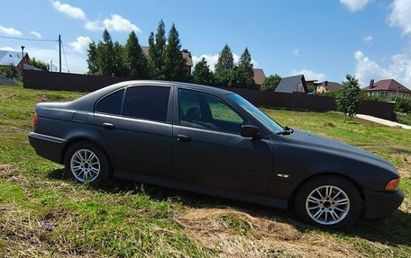 BMW 5 серия, 1998 год, 300 000 рублей, 2 фотография