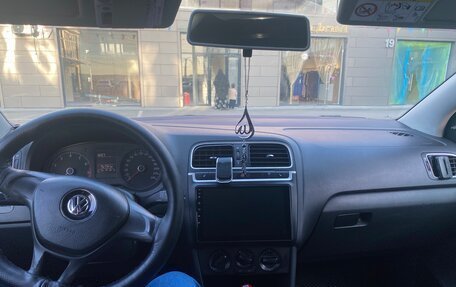 Volkswagen Polo VI (EU Market), 2015 год, 485 000 рублей, 8 фотография