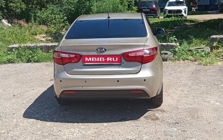 KIA Rio III рестайлинг, 2013 год, 660 000 рублей, 7 фотография