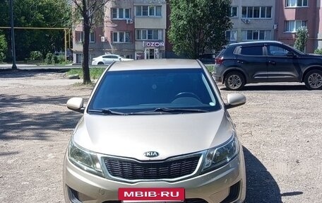 KIA Rio III рестайлинг, 2013 год, 660 000 рублей, 5 фотография