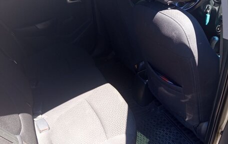 KIA Rio III рестайлинг, 2013 год, 660 000 рублей, 15 фотография