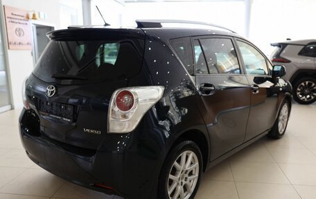 Toyota Verso I, 2011 год, 1 250 000 рублей, 5 фотография