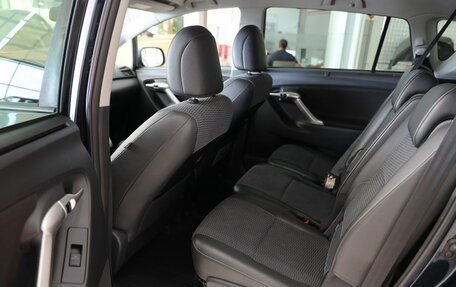 Toyota Verso I, 2011 год, 1 250 000 рублей, 15 фотография