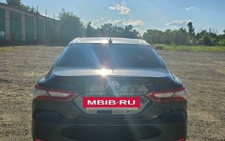 Toyota Camry, 2020 год, 3 750 000 рублей, 2 фотография