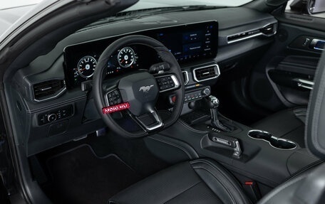 Ford Mustang, 2025 год, 9 290 000 рублей, 15 фотография