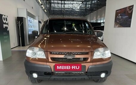Chevrolet Niva I рестайлинг, 2019 год, 699 000 рублей, 2 фотография