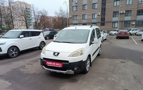 Peugeot Partner II рестайлинг 2, 2011 год, 420 000 рублей, 5 фотография
