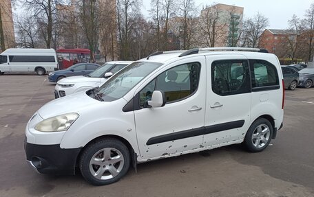 Peugeot Partner II рестайлинг 2, 2011 год, 420 000 рублей, 7 фотография