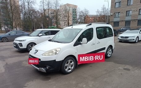 Peugeot Partner II рестайлинг 2, 2011 год, 420 000 рублей, 6 фотография