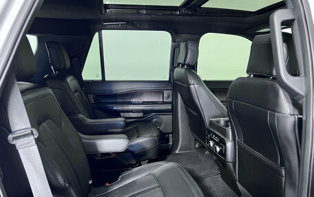 Ford Expedition, 2019 год, 6 300 000 рублей, 33 фотография