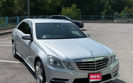 Mercedes-Benz E-Класс, 2012 год, 2 150 000 рублей, 1 фотография