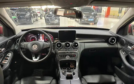 Mercedes-Benz C-Класс, 2018 год, 1 950 000 рублей, 13 фотография