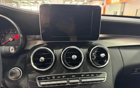 Mercedes-Benz C-Класс, 2018 год, 1 950 000 рублей, 14 фотография