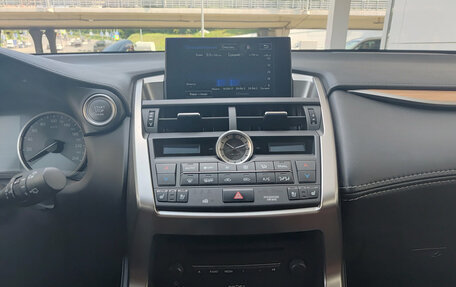 Lexus NX I, 2016 год, 3 100 000 рублей, 15 фотография