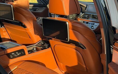 BMW 7 серия, 2019 год, 7 700 000 рублей, 27 фотография