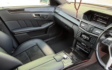 Mercedes-Benz E-Класс, 2012 год, 2 150 000 рублей, 8 фотография